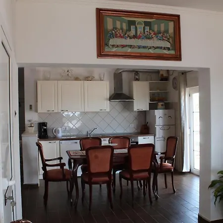 Nikola Leko Konukevi Hvar Town